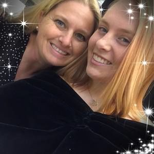 Meet your Posher, Crystal